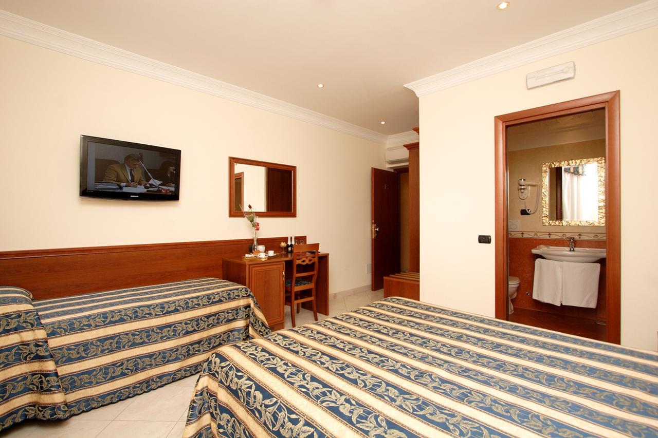 Guest House Galaxy Rome Exterior photo